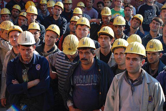 Maden Devi 85 Bin işçiyi işten Çıkaracak