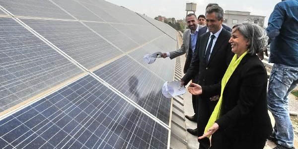 Diyarbakır'ın ilk Güneş Enerji Santrali Açıldı