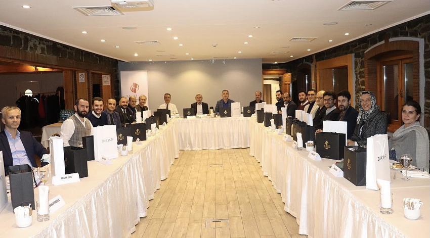 MMG Yönetim Kurulu İngiltere Azerbaycan Kıbrıs ve Mardin'de Temsilcilik Açılmasına Karar Verdi