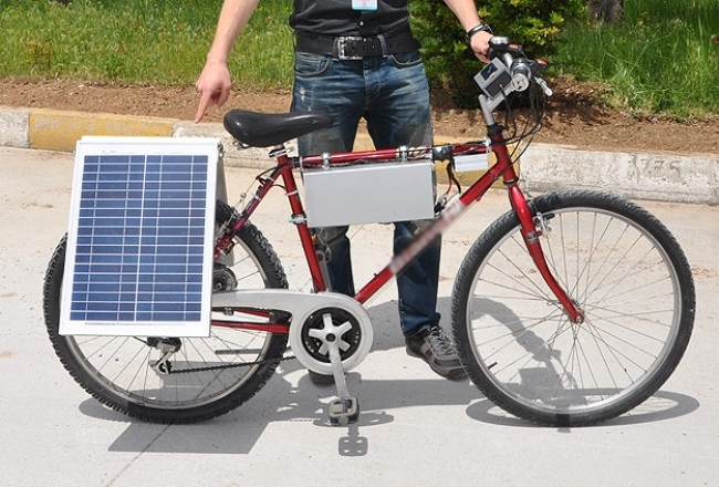 Güneş Enerjisiyle Çalışan Bisiklet