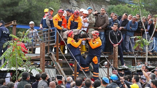 Madencilerin Maaşını CHP, MHP ve HDP'li Vekiller Ödesin